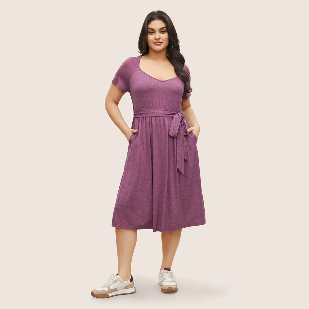 Damen lässiges Maxikleid mit Taillengürtel und V-Ausschnitt EB
