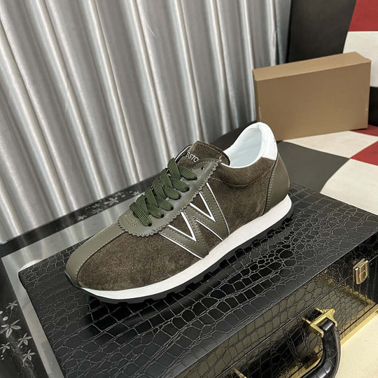 Damen Sportliche Sneaker mit komfortablem Fußbett und rutschfester Sohle EB