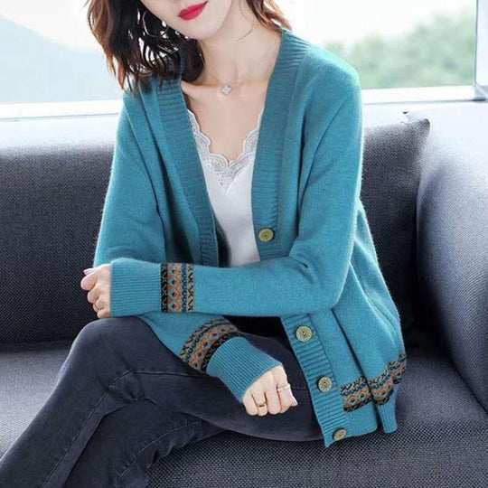 Damen Strickjacke mit kunstvollen Stickdetails und Knopfverschluss EB