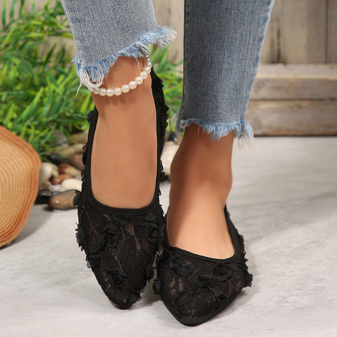 Damen Ballerinas mit floraler Spitze und eleganten Details EB