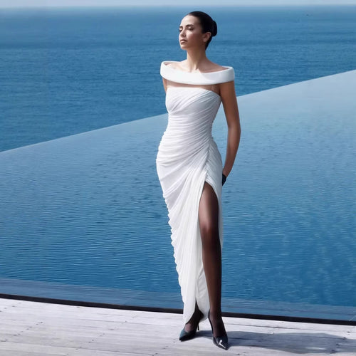 Damen Elegantes, schulterfreies Maxikleid mit raffinierten Drapierungen und hohem Schlitz EB
