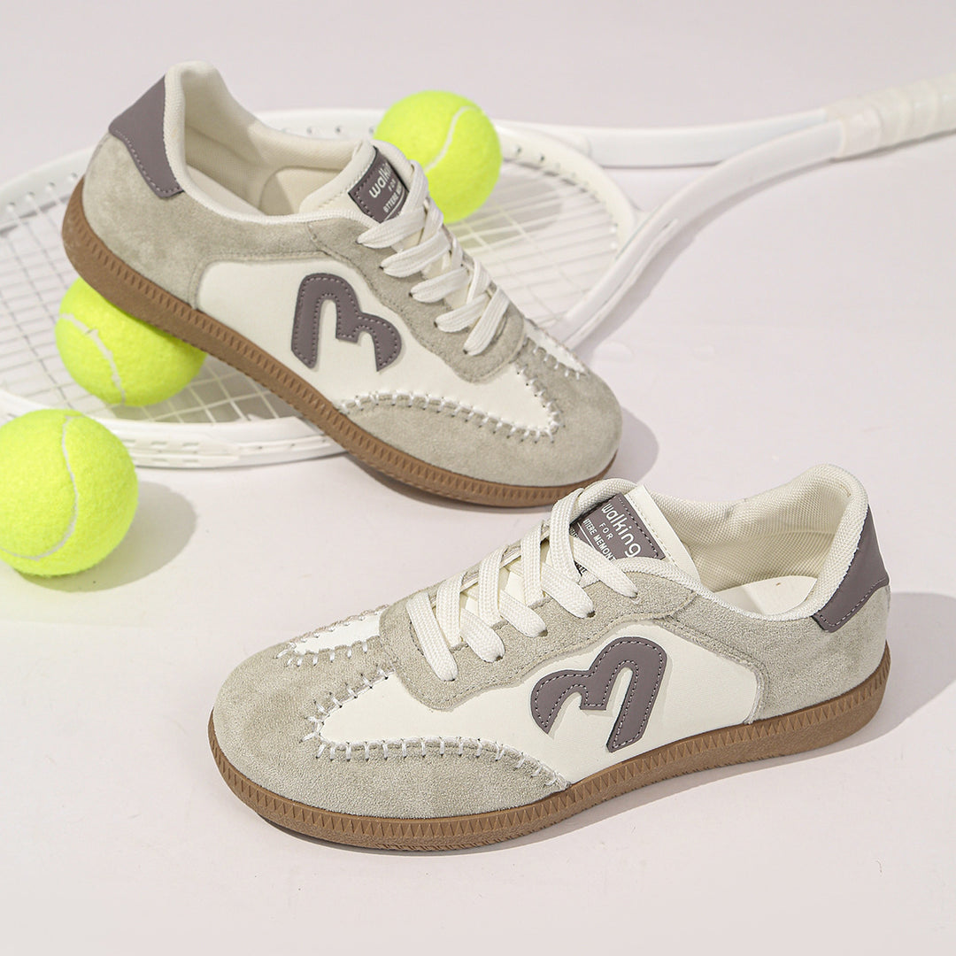 Damen Retro-Sneaker mit Gumsohle und gepolsterter Innensohle EB
