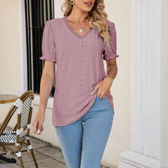 Damen Bluse mit luftigen Rüschen und durchbrochenem Design EB