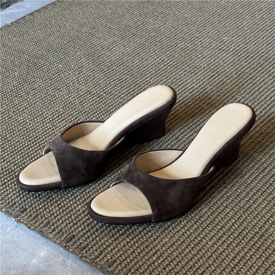 Damen elegante Keil-Mules mit geschwungener Sohle EB