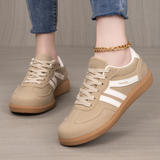 Damen nan retro-inspirierter Low-Top Sneaker mit Velours- und Synthetikbesatz EB