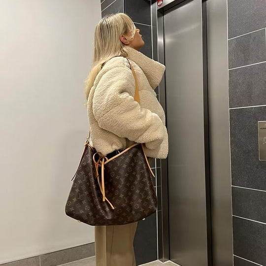 Damen Kuschelige Kurzjacke aus Fleece mit hohem Kragen EB