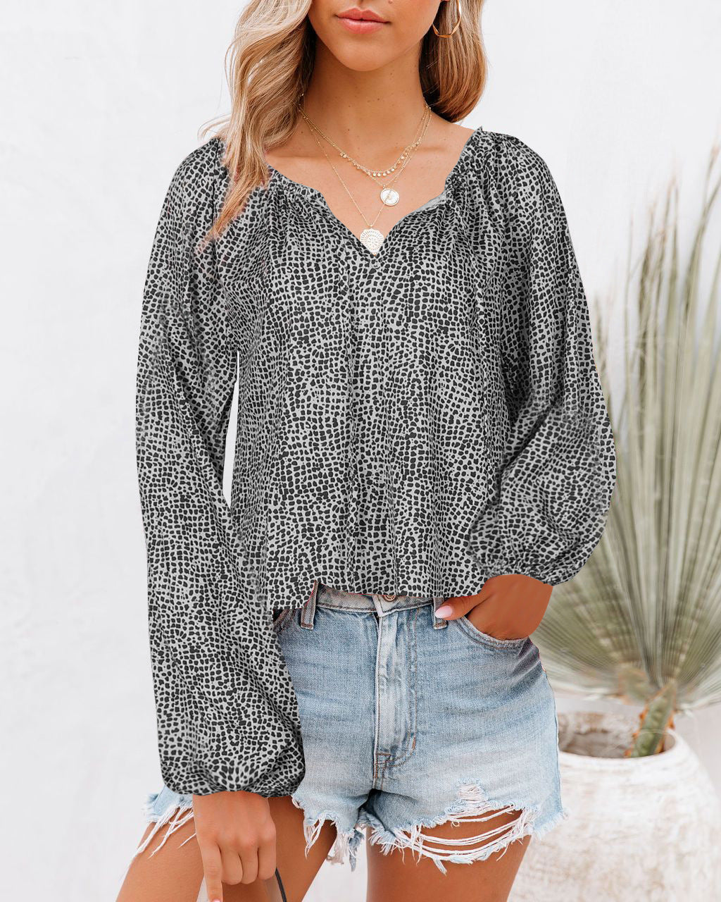 Damen Luftiges Oberteil mit voluminösen Ärmeln und modernem Punktdesign EB