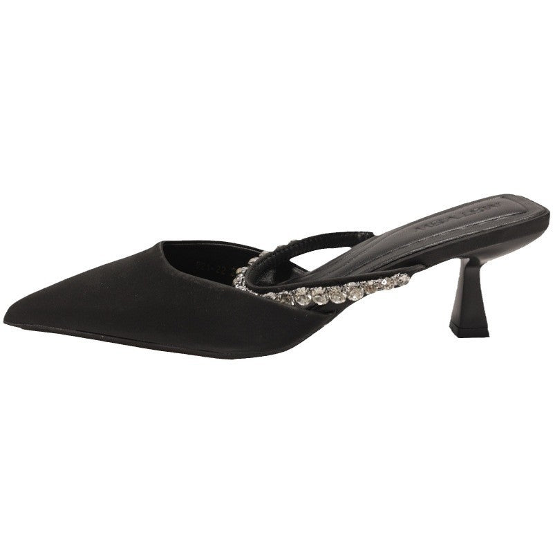 Damen Pumps mit funkelndem Riemen und spitzem Zehenbereich EB