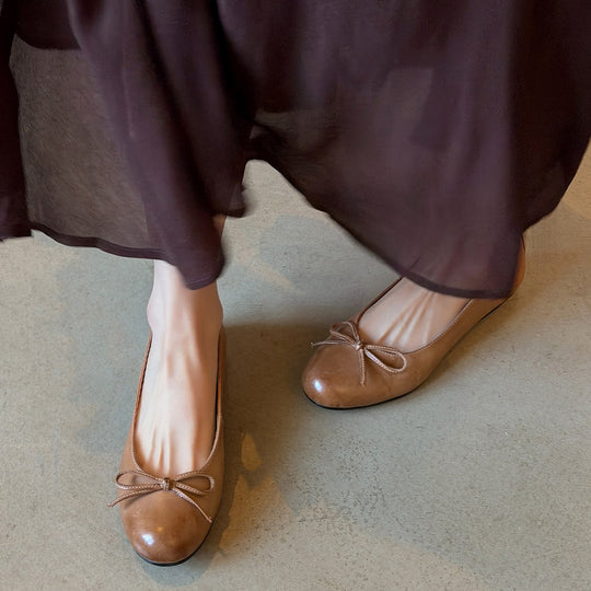 Damen Ballerinas aus hochwertigem Leder mit zierlichem Schleifenakzent EB
