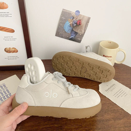 Damen Sneaker mit dicker, flexibler Sohle und atmungsaktivem Obermaterial EB