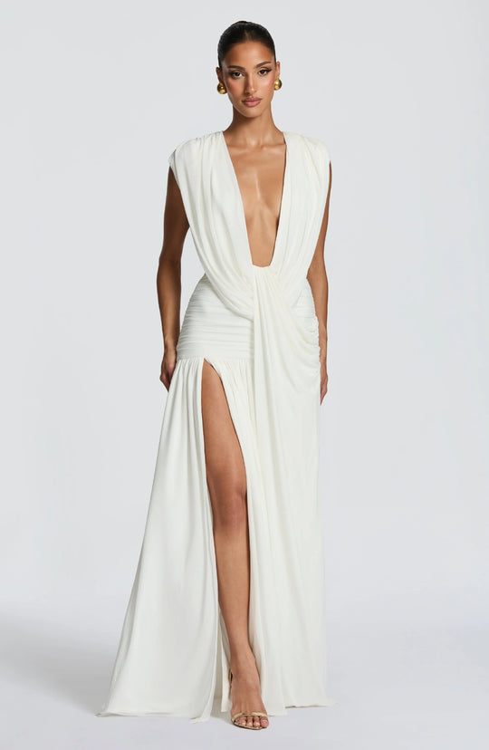 Damen Elegantes tief ausgeschnittenes Abendkleid mit Raffung EB