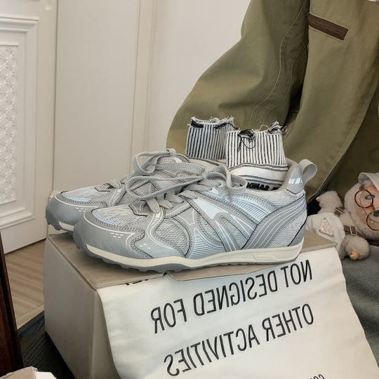 Damen Sportliche Sneakers mit atmungsaktivem Mesh-Obermaterial und schockabsorbierender Sohle EB
