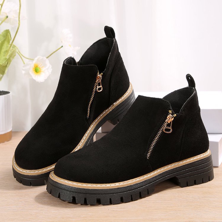 Damen Modische Stiefeletten mit seitlichem Reißverschluss und robustem Profil EB