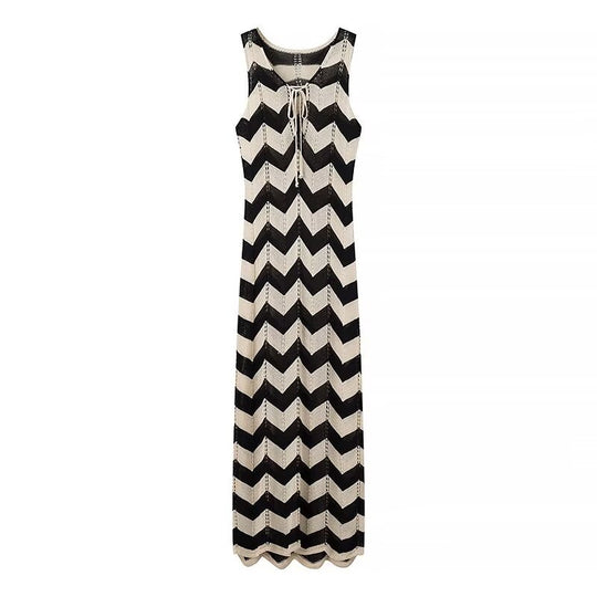 Damen Maxikleid mit raffiniertem Zick-Zack-Muster und eleganter Schnürung EB