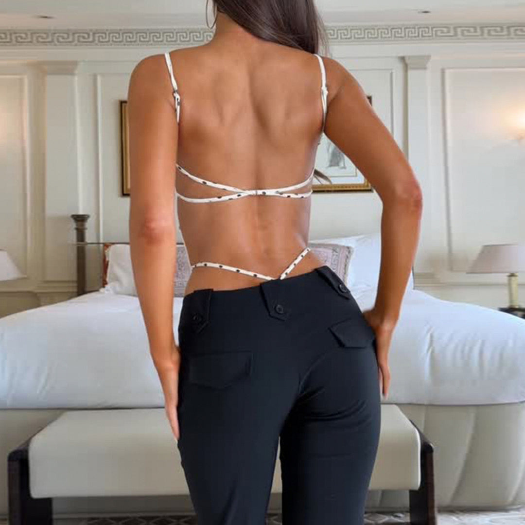 Damen Badeanzug mit hochgeschnittenem Design und verspieltem Polka-Dots-Muster EB
