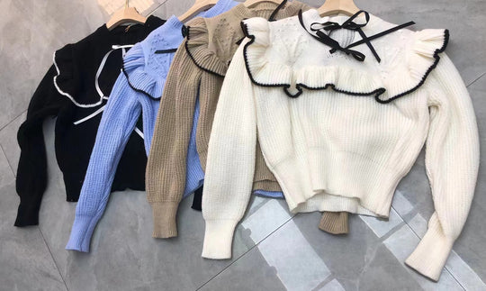 Damen Strickpullover mit eleganter Rüsche und Kapuze EB