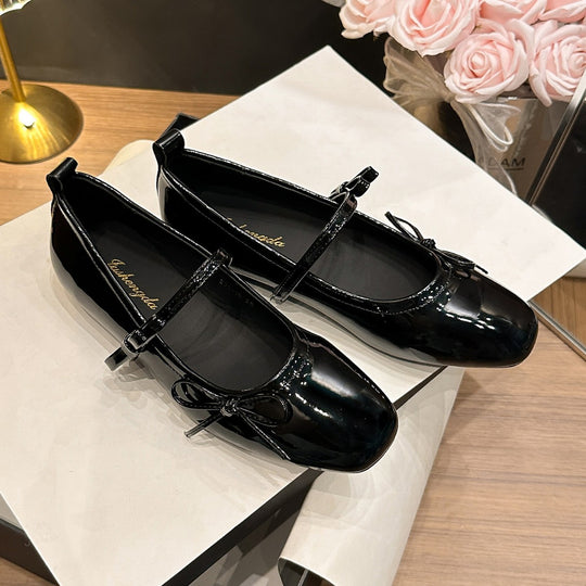 Damen Ballerina-Schuhe mit eleganter Schleifenverzierung und glänzender Oberfläche EB