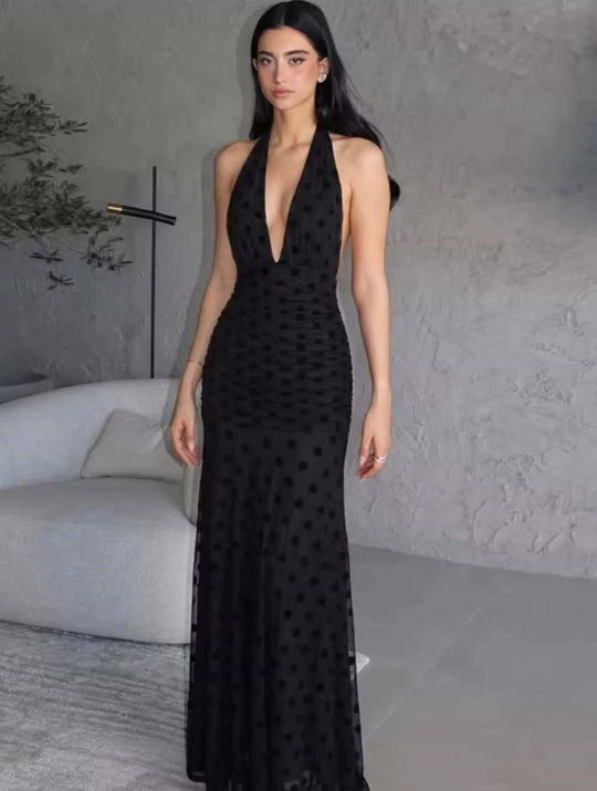 Damen Elegantes Maxikleid mit tiefem V-Ausschnitt und filigranen Rüschen EB