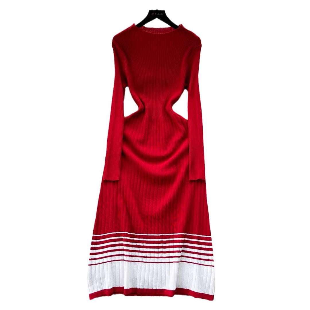 Damen Strickkleid mit hohem Kragen und raffiniertem Streifenmuster EB