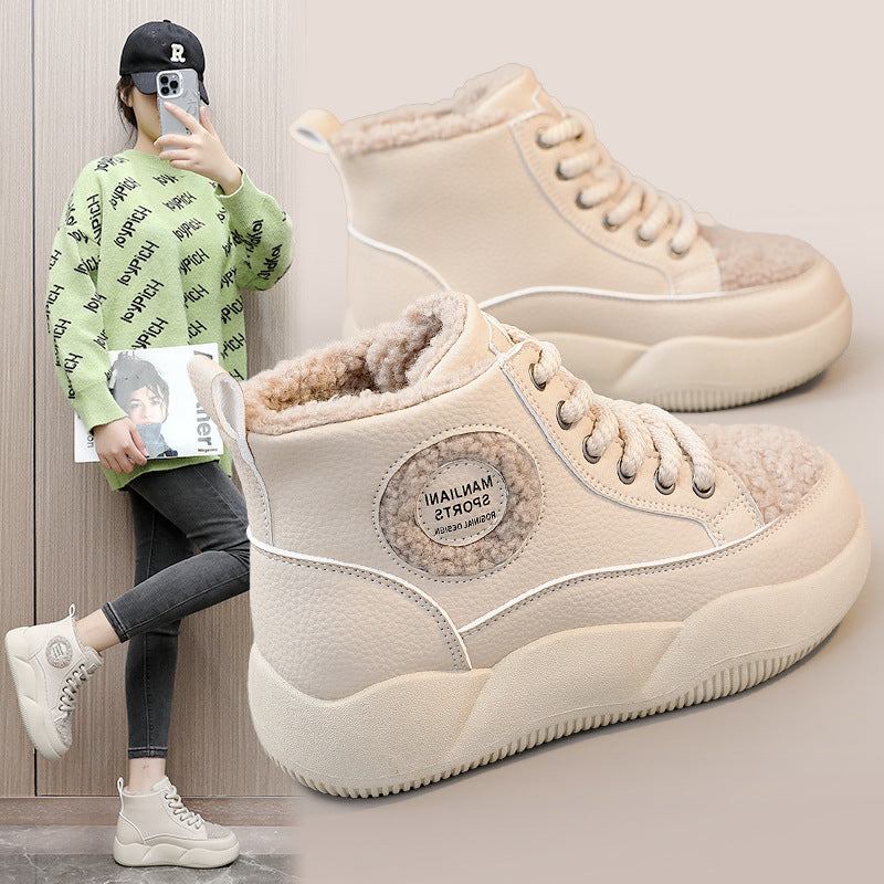 Damen hohe Sneaker mit flauschigem Innenfutter und robuster Sohle EB