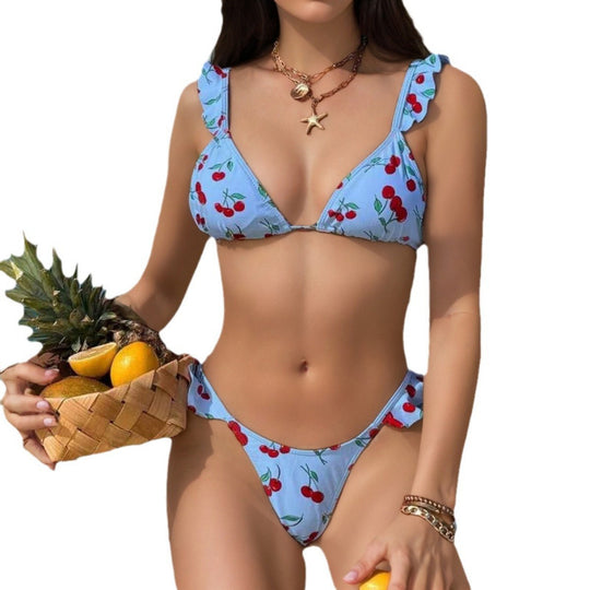 Damen Triangelbikini mit verspielten Rüschendetails und fruchtigem Muster EB