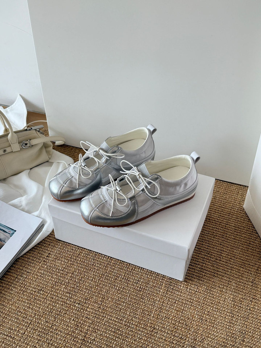 Damen sportliche Lauf- und Freizeitschuhe mit atmungsaktivem Obermaterial und rutschfester Sohle EB