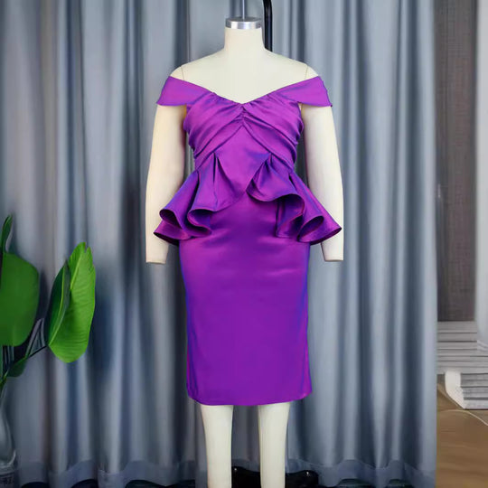 Damen Elegantes Abendkleid mit schulterfreiem Design und voluminösen Rüschen EB