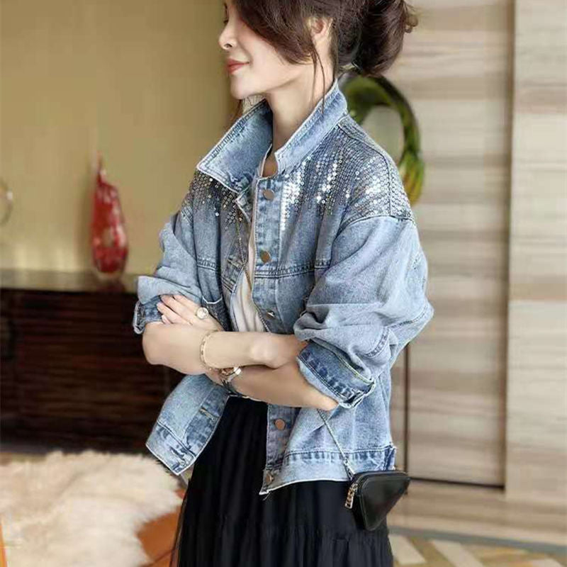 Damen-Jeansjacke mit Paillettenverzierung EB