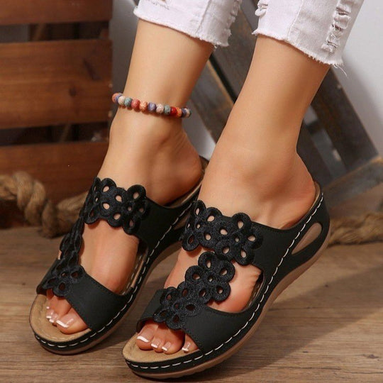 Damen Komfortable Muldenschuhe mit Blumendetail EB