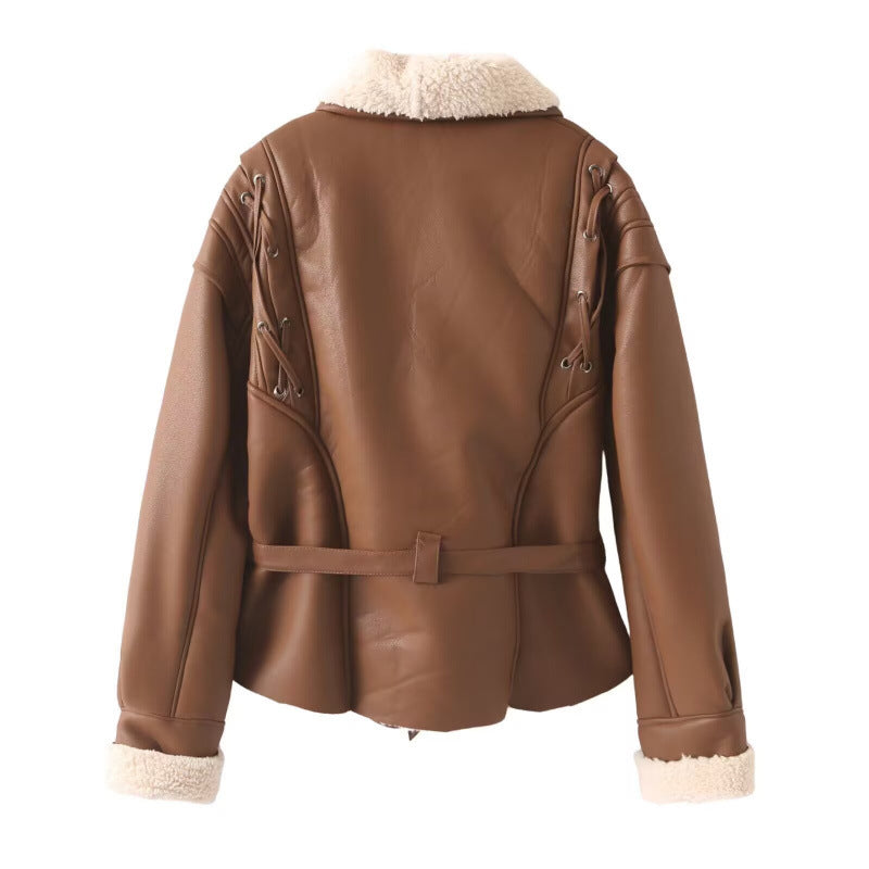 Damen Kunstlederjacke mit warmem Teddyfutter und eleganten Schnürdetails EB
