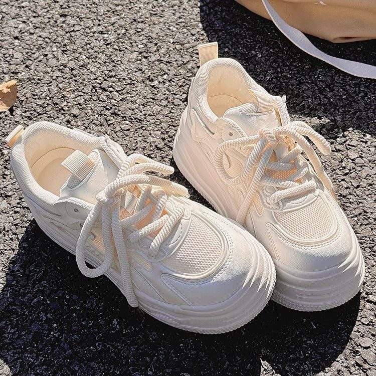 Damen Voluminöse Sneakers mit innovativem Dämpfungssystem EB