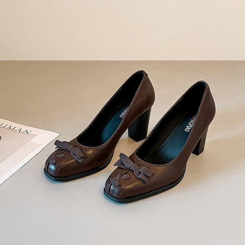 Damen Elegante Pumps mit modischem Schleifenakzent und blockiertem Absatz EB