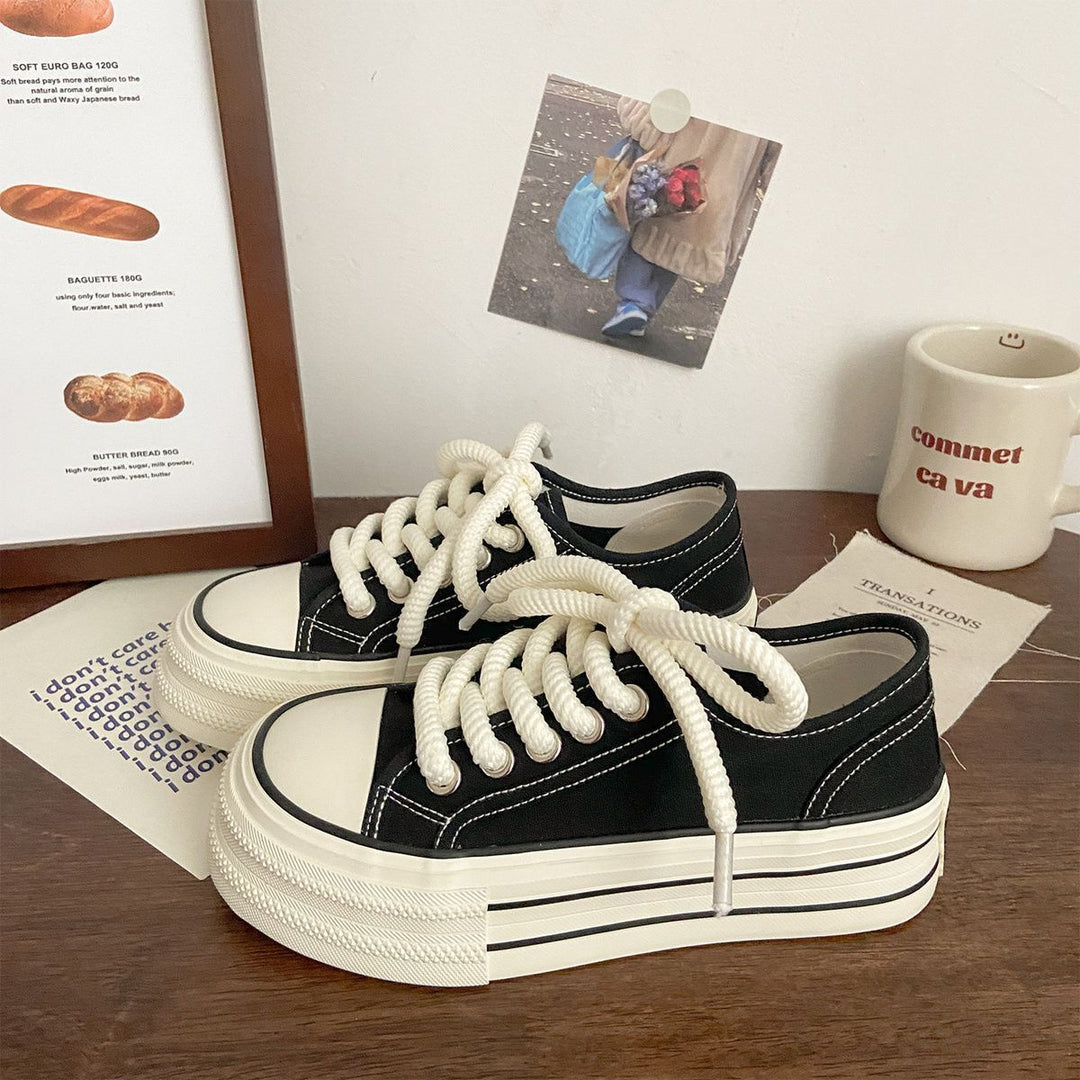 Damen Plateau-Sneaker mit dicker Sohle und stylischem Schnürdesign EB
