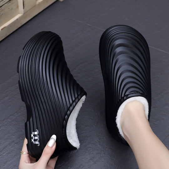 Damen Komfortable Hausschuhe mit warmem Innenfutter und rutschfestem Profil EB