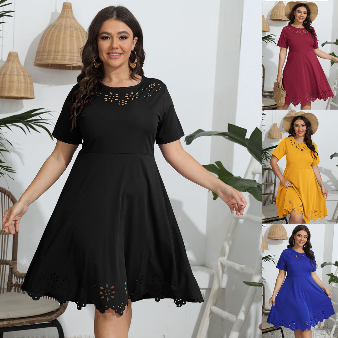 Damen luftiges Kleid mit dekorativem Lochmuster EB