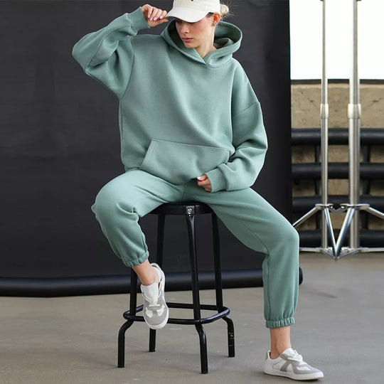 Damen Lässiger Kapuzenanzug mit weitem Schnitt und praktischen Taschen EB