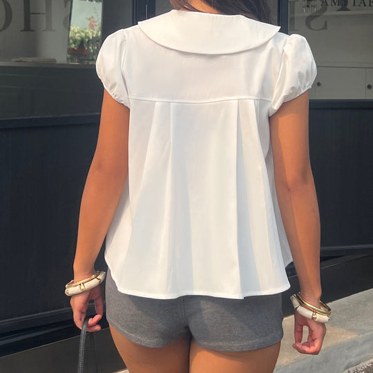 Damen Bluse mit raffinierter Knopfleiste und verspielten Puffärmeln EB