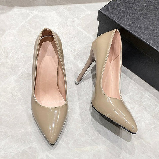 Damen elegante stiletto Pumps mit hochglänzender Oberfläche EB