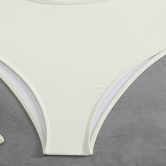 Damen Einteiler Badeanzug mit elegantem Cut-Out und modischen Trägerschlaufen EB