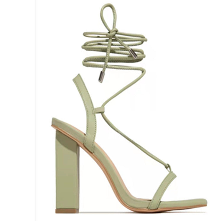 Damen Hochhackige Sandalen mit eleganten Riemen und verstellbarem Knöchelriemen EB