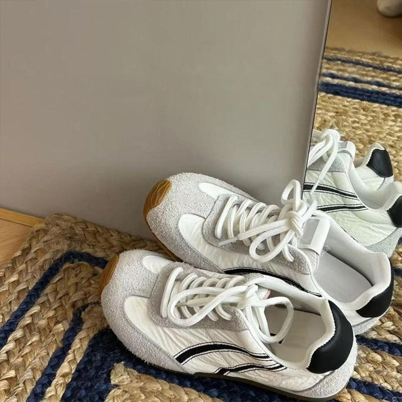 Damen Sportliche Sneakers mit atmungsaktivem Obermaterial und bequemem Fußbett EB