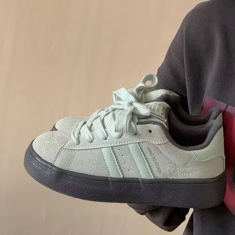 Damen modische Sneakers mit atmungsaktivem Obermaterial und stoßdämpfender Sohle EB