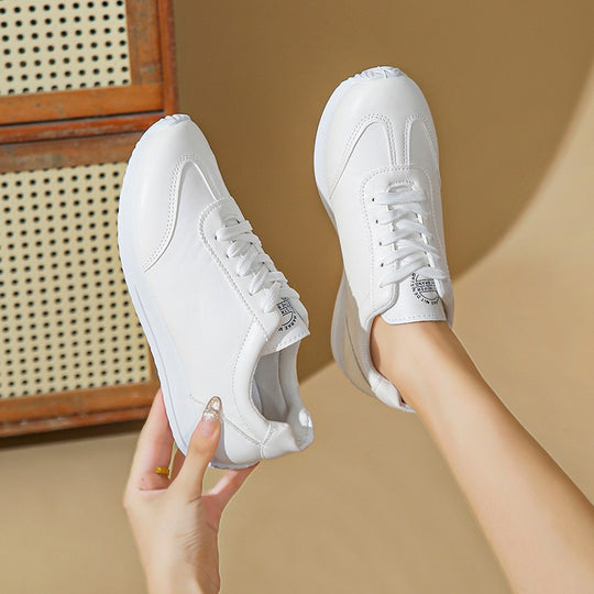 Damen Sportliche Sneakers mit atmungsaktivem Obermaterial und bequemer Sohle EB