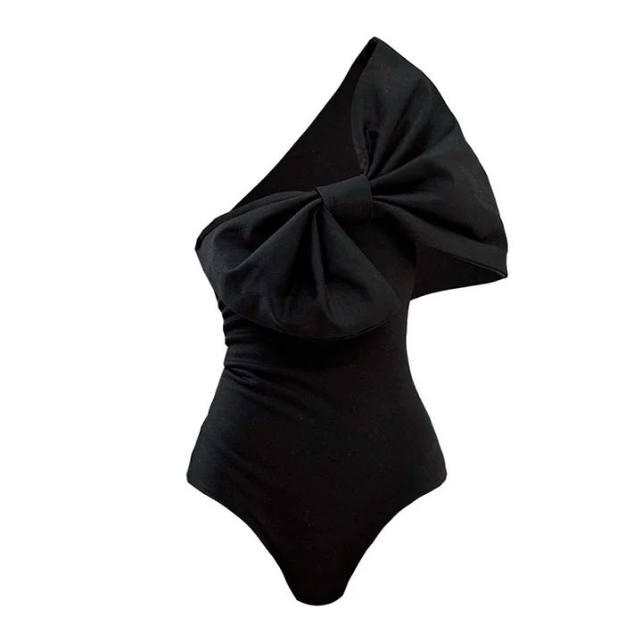 Damen Einschnitt Badeanzug mit voluminösem Schleifen-Detail und elegantem Wickelrock EB