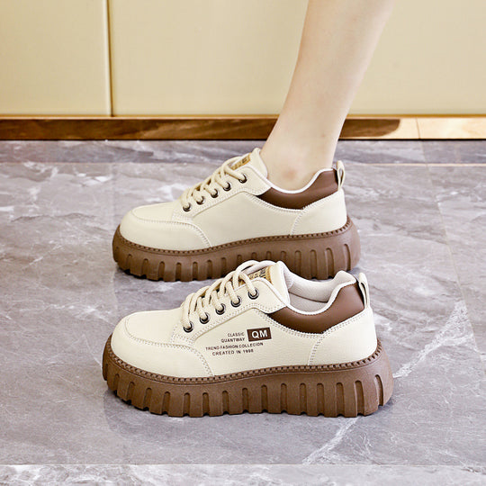 Damen modische Plattform Sneakers mit dynamischem Design und dämpfender Sohle EB