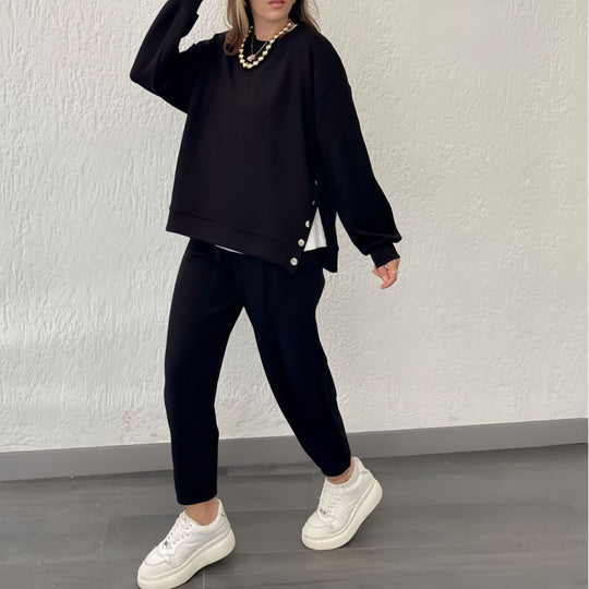 Damen lässiges Sport-Ensemble mit elegantem Schnitt und dekorativen Knöpfen EB