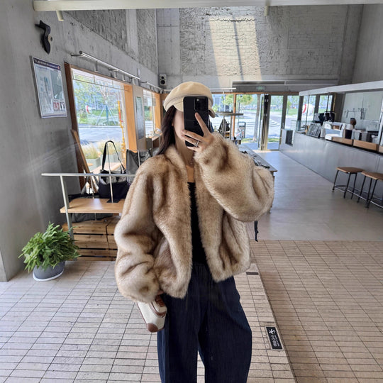 Damen Elegante und kuschelige Kurzjacke mit weit geschnittenen Ärmeln EB