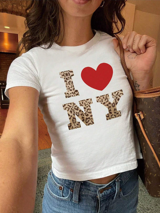 Damen Crop-T-Shirt mit kreativem Cocktail-Design EB