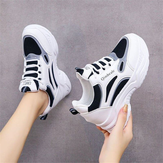 Damen Sportliche Sneakers mit dämpfender Laufsohle und atmungsaktiven Mesh-Einsätzen EB