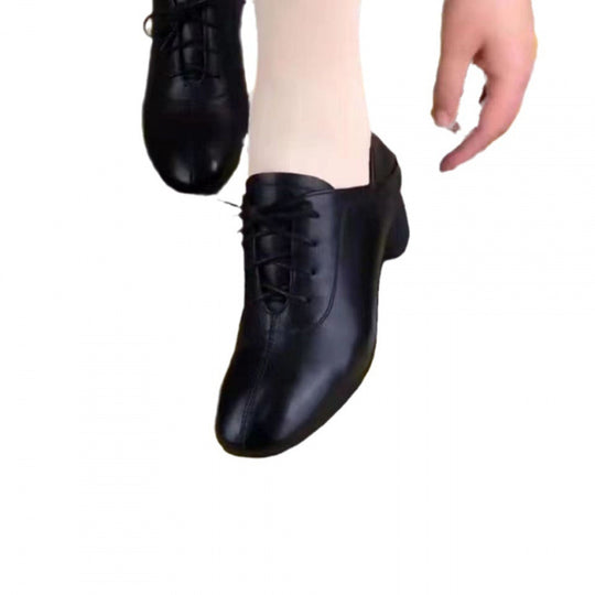 Damen Elegante Schnürschuhe mit erstklassiger Lederverarbeitung und modischem Design EB